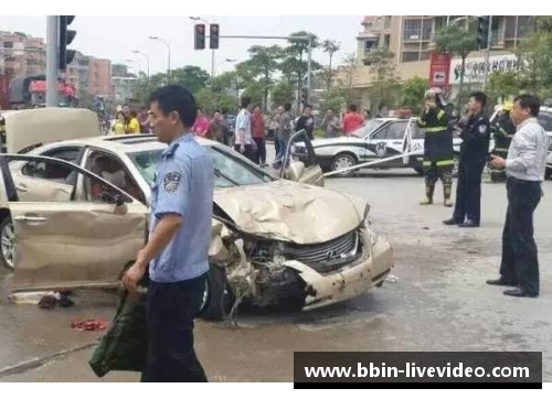 马拉多纳撞人事件引发舆论哗然